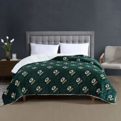 Packers Sherpa Cold Weather Comforter